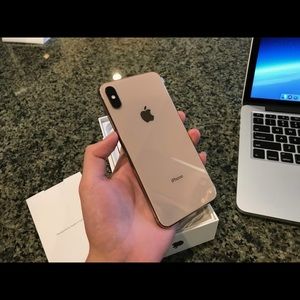 IPhone XS Gold